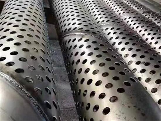 凉山圆孔滤水管厂家